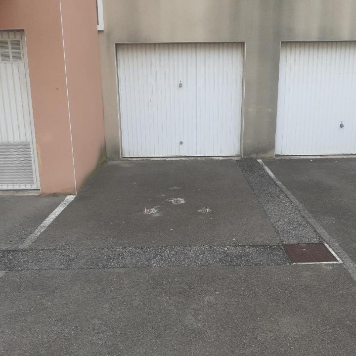 T2 Clim Avec Terrasse Et Place De Parking Privative Balaruc-les-Bains Bagian luar foto