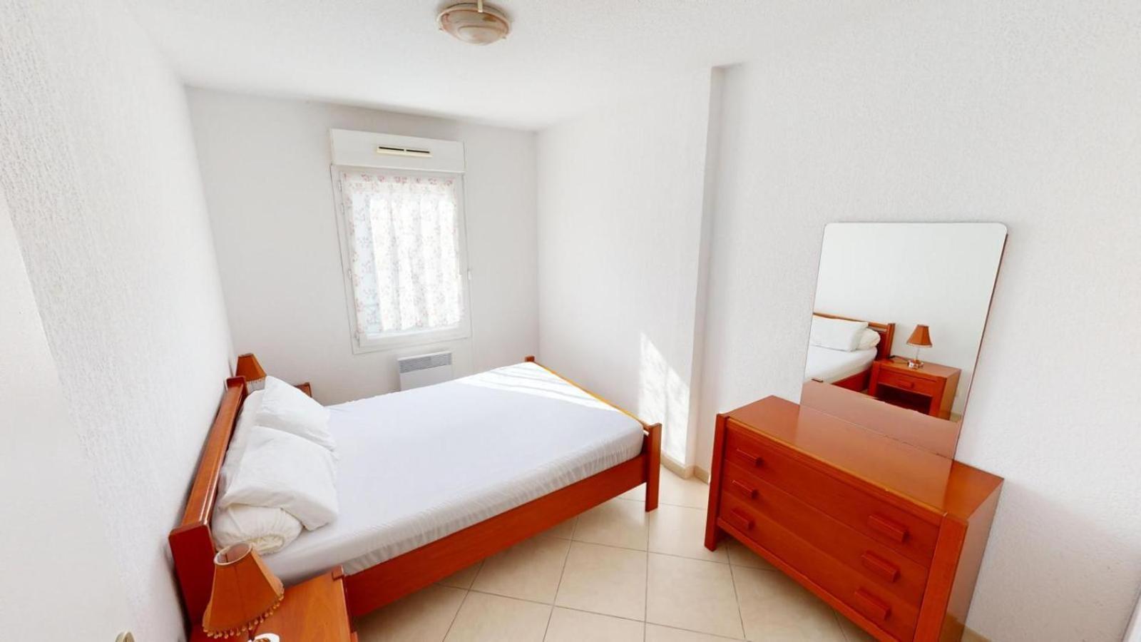 T2 Clim Avec Terrasse Et Place De Parking Privative Balaruc-les-Bains Bagian luar foto